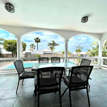Villa con piscina privada, wifi, Playa Blanca Lanzarote Playa Blanca (Lanzarote)